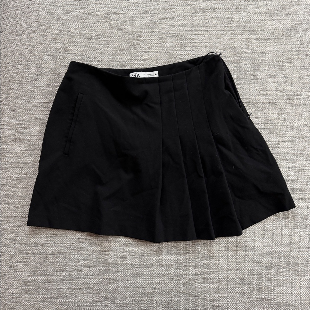 Zara Black Mini Skirt
